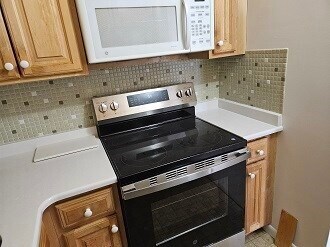 Building Photo - 164 Galen St