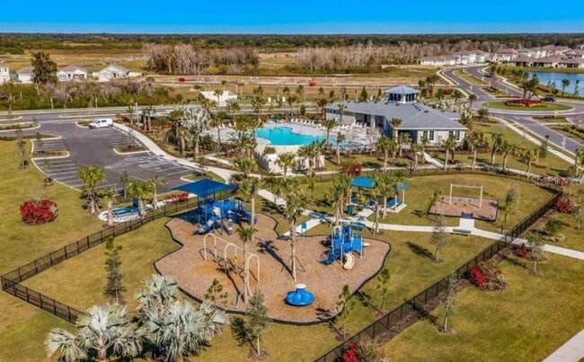 Building Photo - 10828 Charlotte Dr.