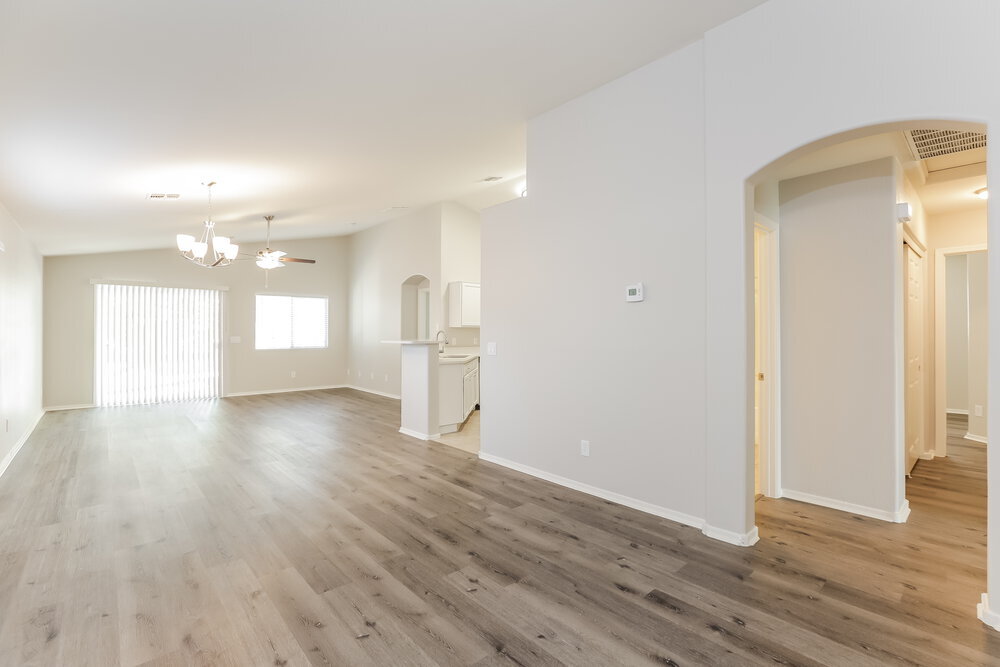 Building Photo - 6824 S 38th Dr