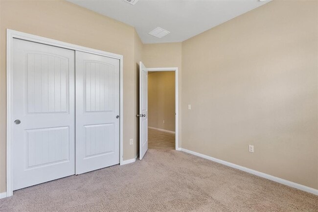 Building Photo - 510 Sabina Dr