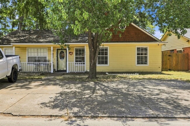 Building Photo - 1712 Hazelwood St