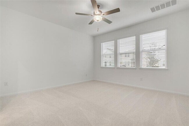 Building Photo - 5901 Jennifer Pasture Path