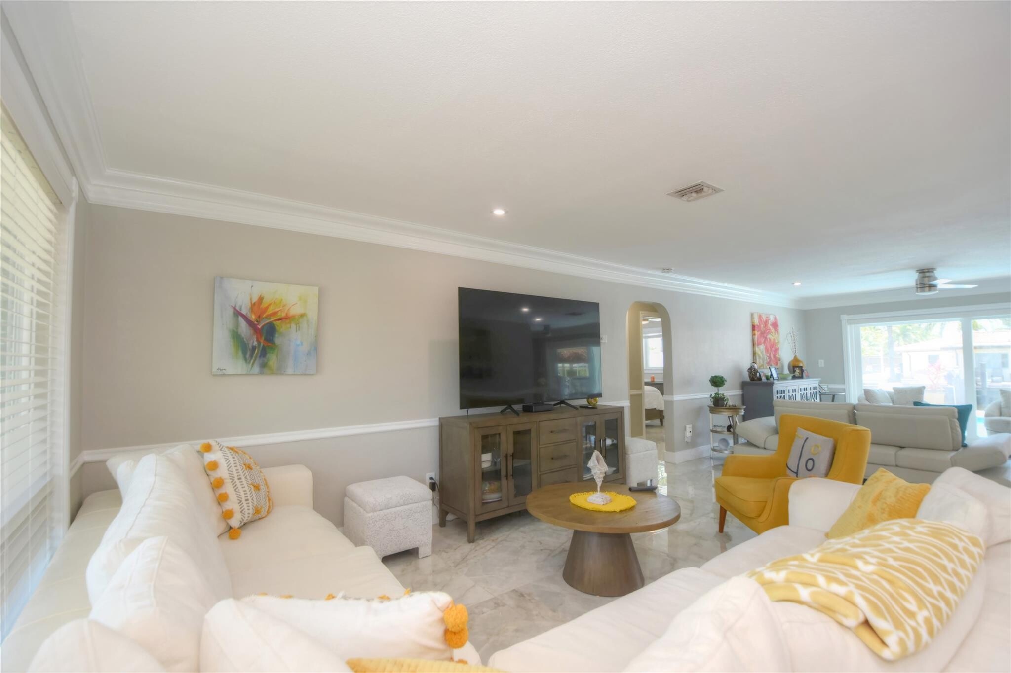 Building Photo - 2228 SE 10th St