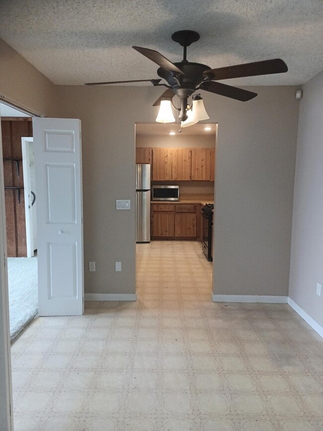 Building Photo - 4374 Walden Cir