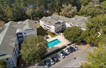 Building Photo - 4000 SW 23rd St