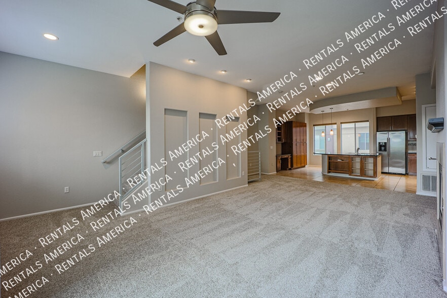 Building Photo - 6745 N 93RD Ave