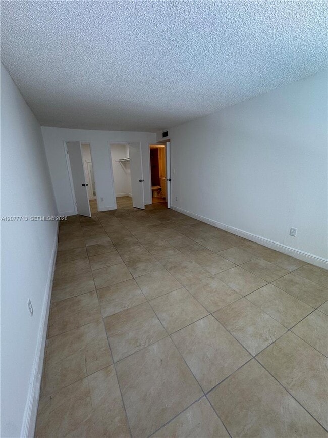 Building Photo - 488 NW 165th St