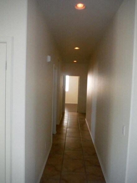 Building Photo - 44218 Amethyst St