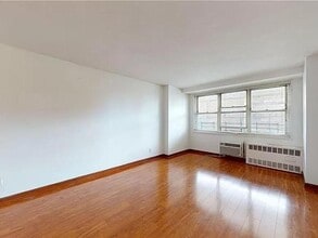 Building Photo - 35 Seacoast Terrace