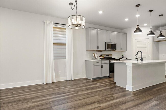 Building Photo - 113 Lyrebird Ln