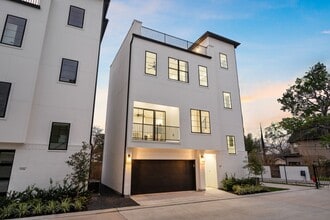 Building Photo - 8708 Ojeman Villas Dr