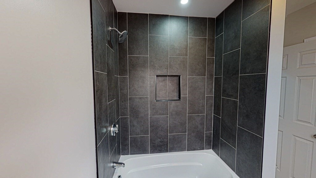 Building Photo - 109 Deering Rd