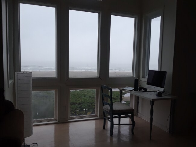 Building Photo - 782 Great Hwy