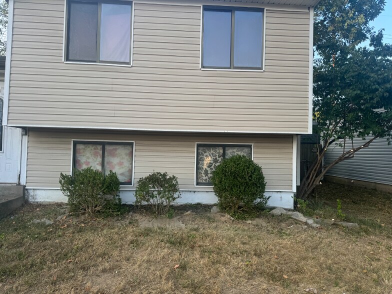 Primary Photo - 5415 Antle Dr