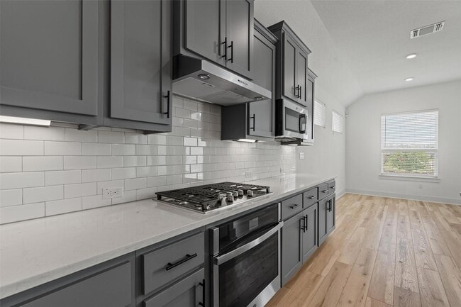 Building Photo - 920 Hornsby Holw