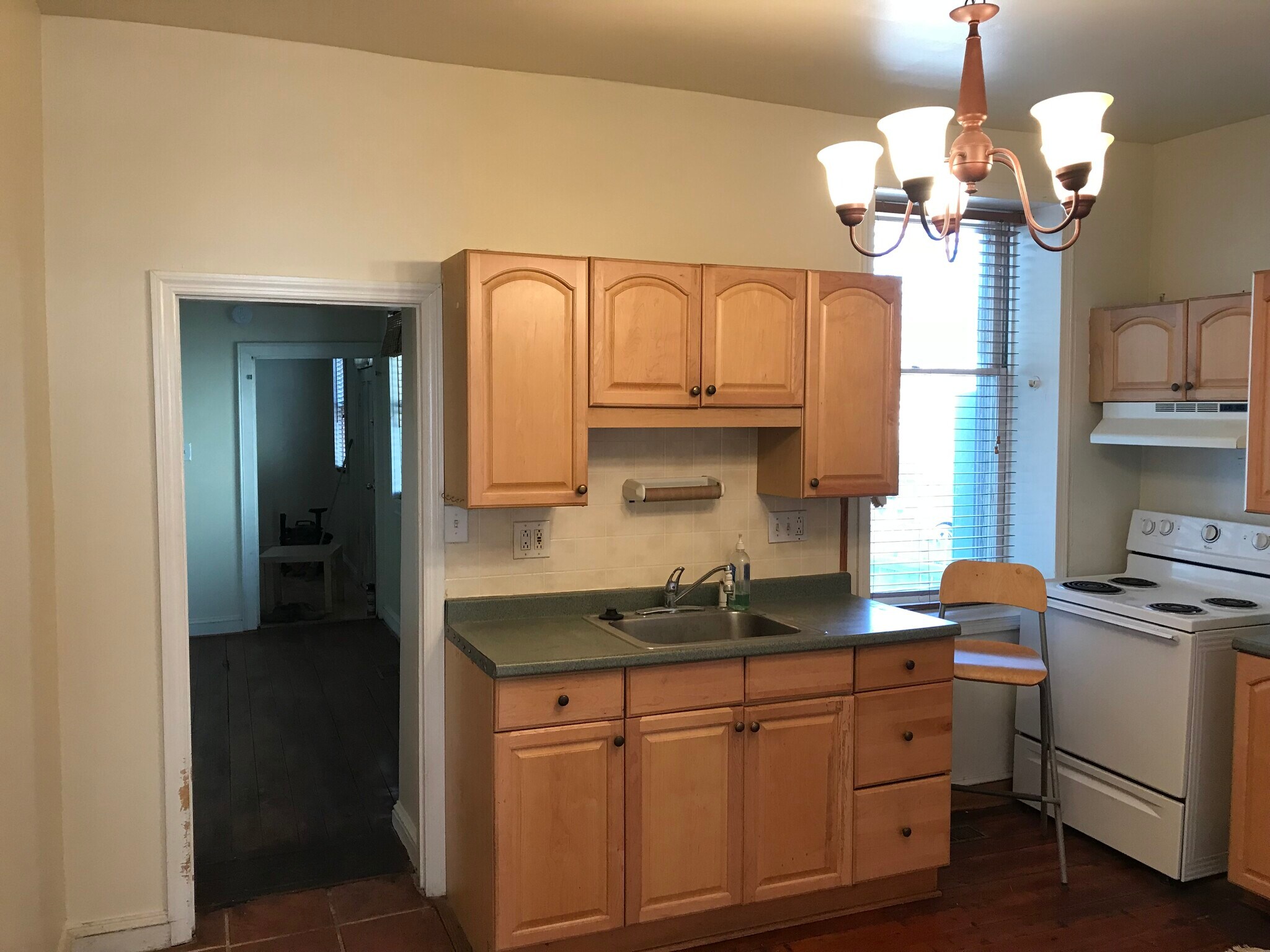 Building Photo - 15 W South St