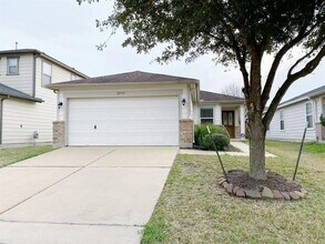 Building Photo - 20707 Fair Castle Dr