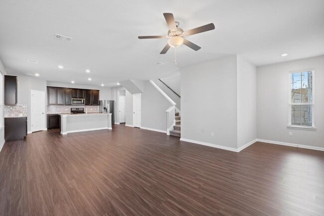 Building Photo - 115 Sawtooth Mountain Way