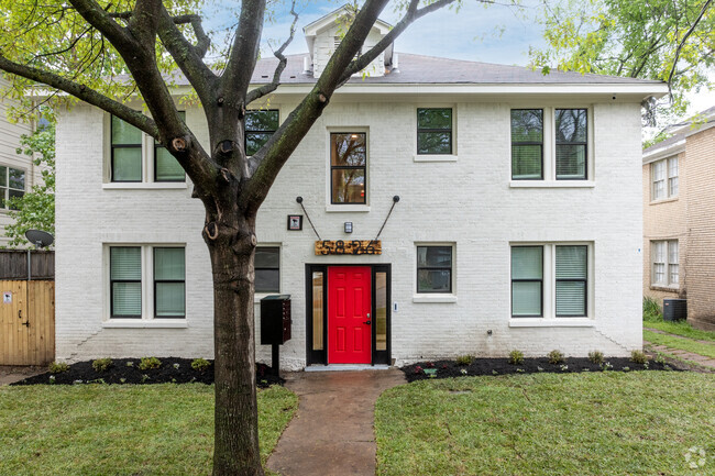 Building Photo - 5826 Oram St