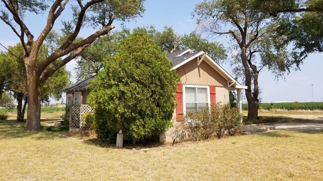 Building Photo - 3507 E 19th St