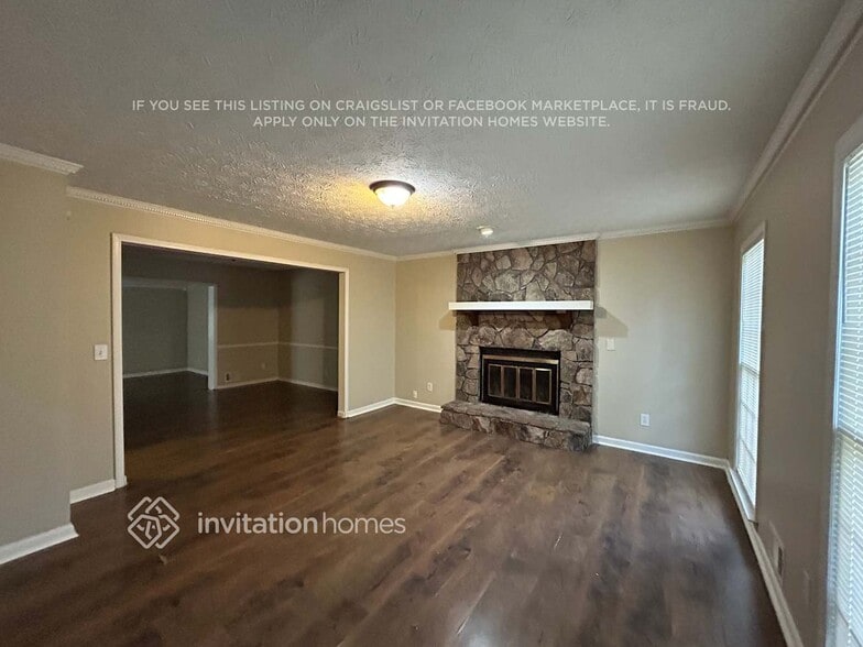 Building Photo - 1830 Abercorn Way