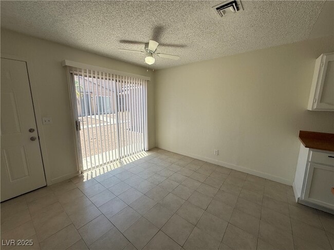 Building Photo - 5208 Greene Ln