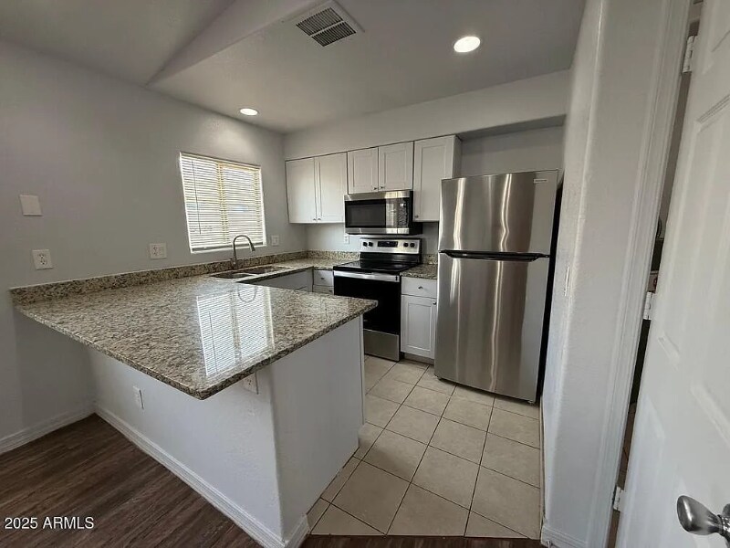 Building Photo - 3324 W Jackson St