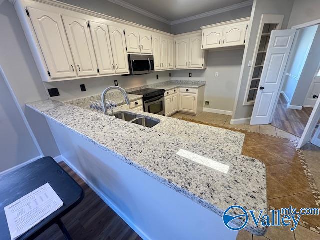 Building Photo - 492 SW Sussex Dr