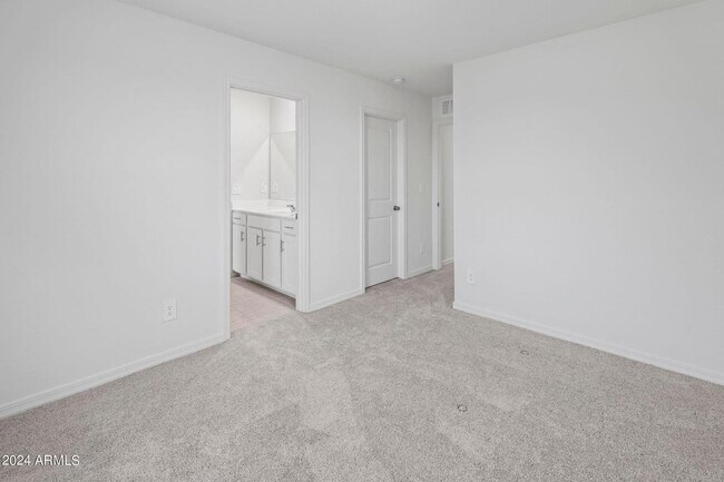 Building Photo - 9637 W Agora Ln