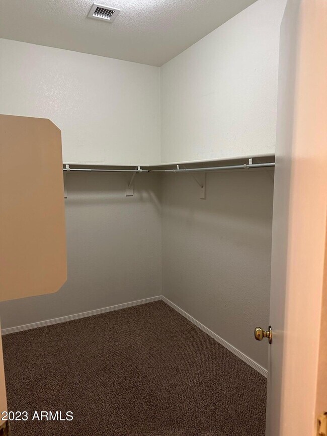 Building Photo - 25838 W Nancy Ln