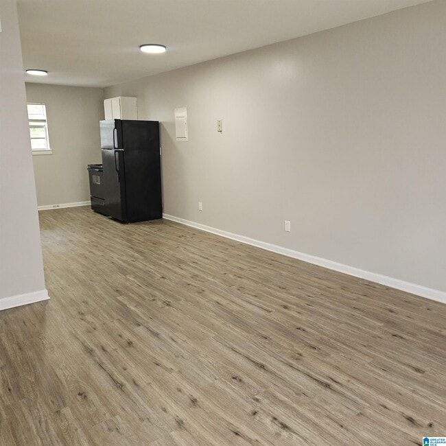 Building Photo - 2800 Avenue D