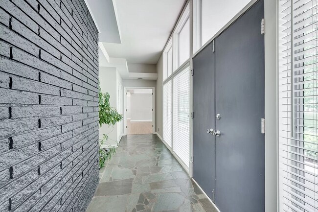 Building Photo - 6112 Melbourne Drive, Nashville, TN 37215