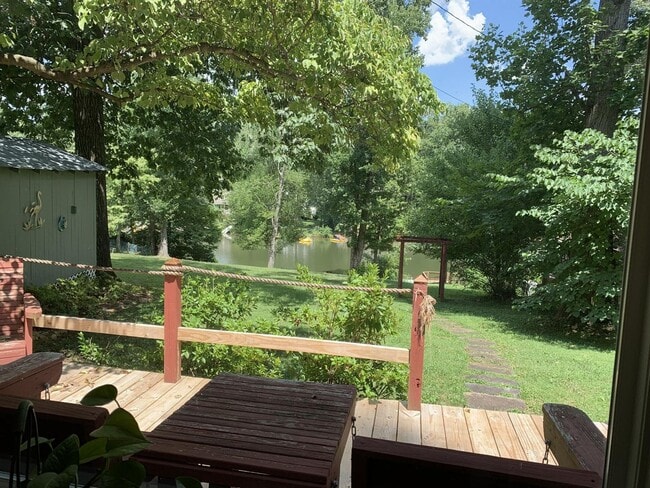 Building Photo - Lakeside House at Timberlake