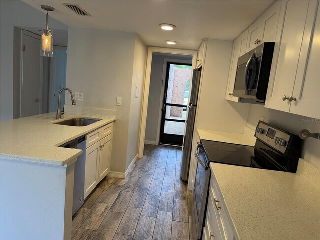 Building Photo - 1167 Calle Del Rey