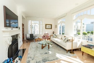 Building Photo - 95 26th Ave