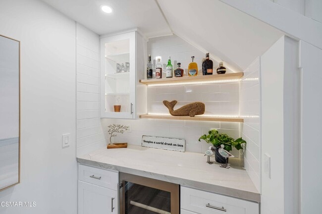 Building Photo - 5113 Whitecap St