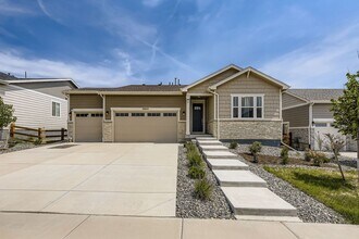 Building Photo - Beautiful 4-Bedroom Ranch Home in highly s...