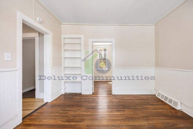 Building Photo - 62 Quimby St NE