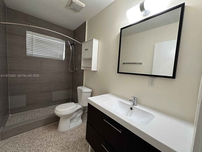 Building Photo - 1631 NW 175th St