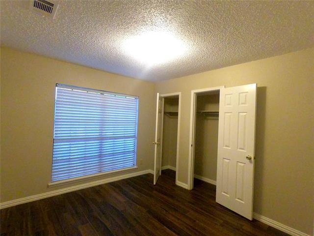 Building Photo - 2630 Kimberly Dr