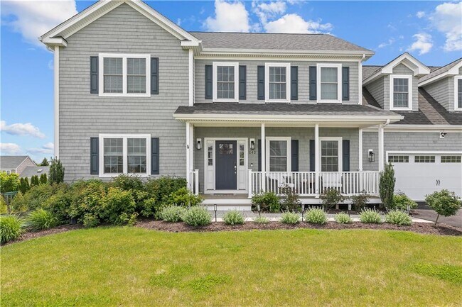 Primary Photo - 142 Ferreira Ave