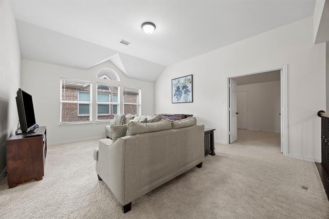 Building Photo - 1136 Chickadee Dr