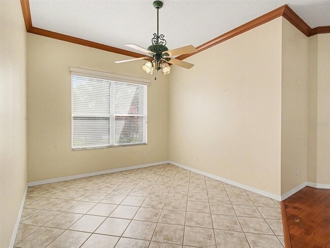 Building Photo - 4940 Thames Ln