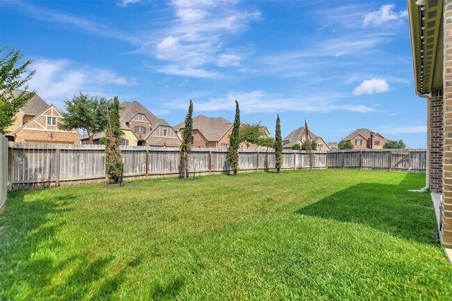 Building Photo - 13219 Pkwy Hills Dr