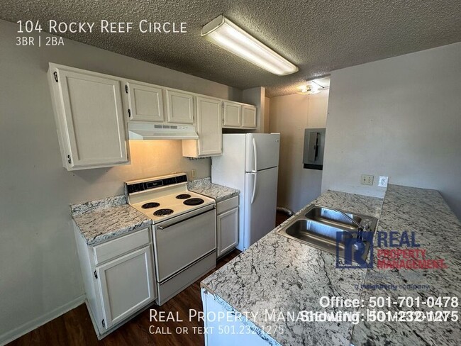 Building Photo - 104 Rockyreef Cir