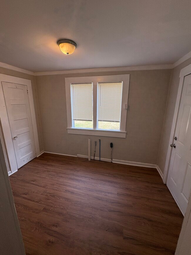 Building Photo - 3369 Montezuma Rd