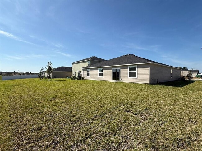 Building Photo - 8283 SW 42nd Cir