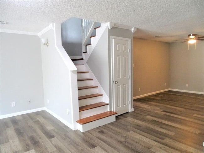 Building Photo - 22070 Flanagan Cir