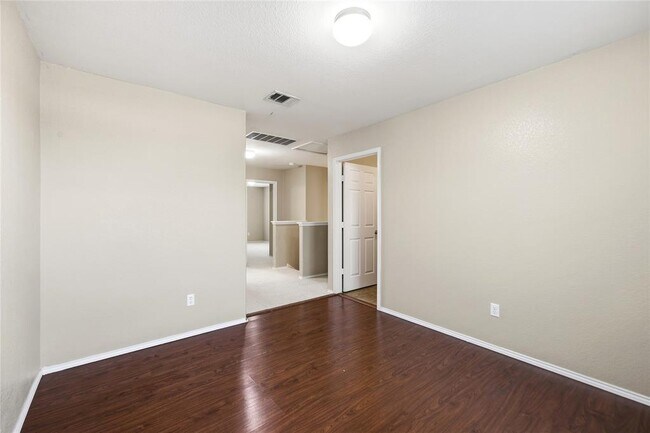 Building Photo - 11525 Autumn Ash Dr