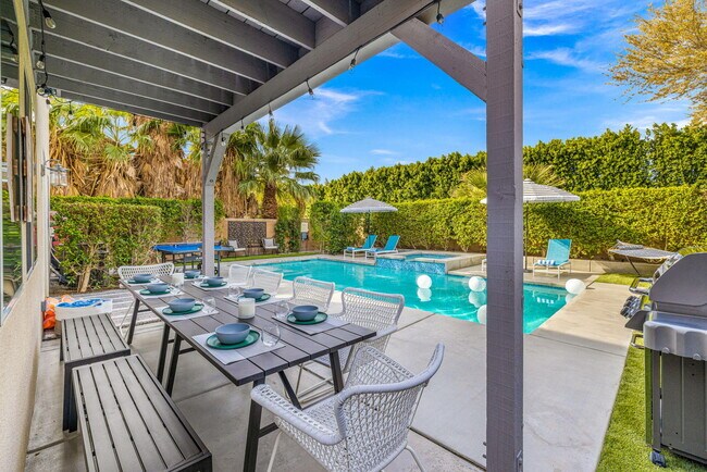 Building Photo - 48701 Anastacia Ct